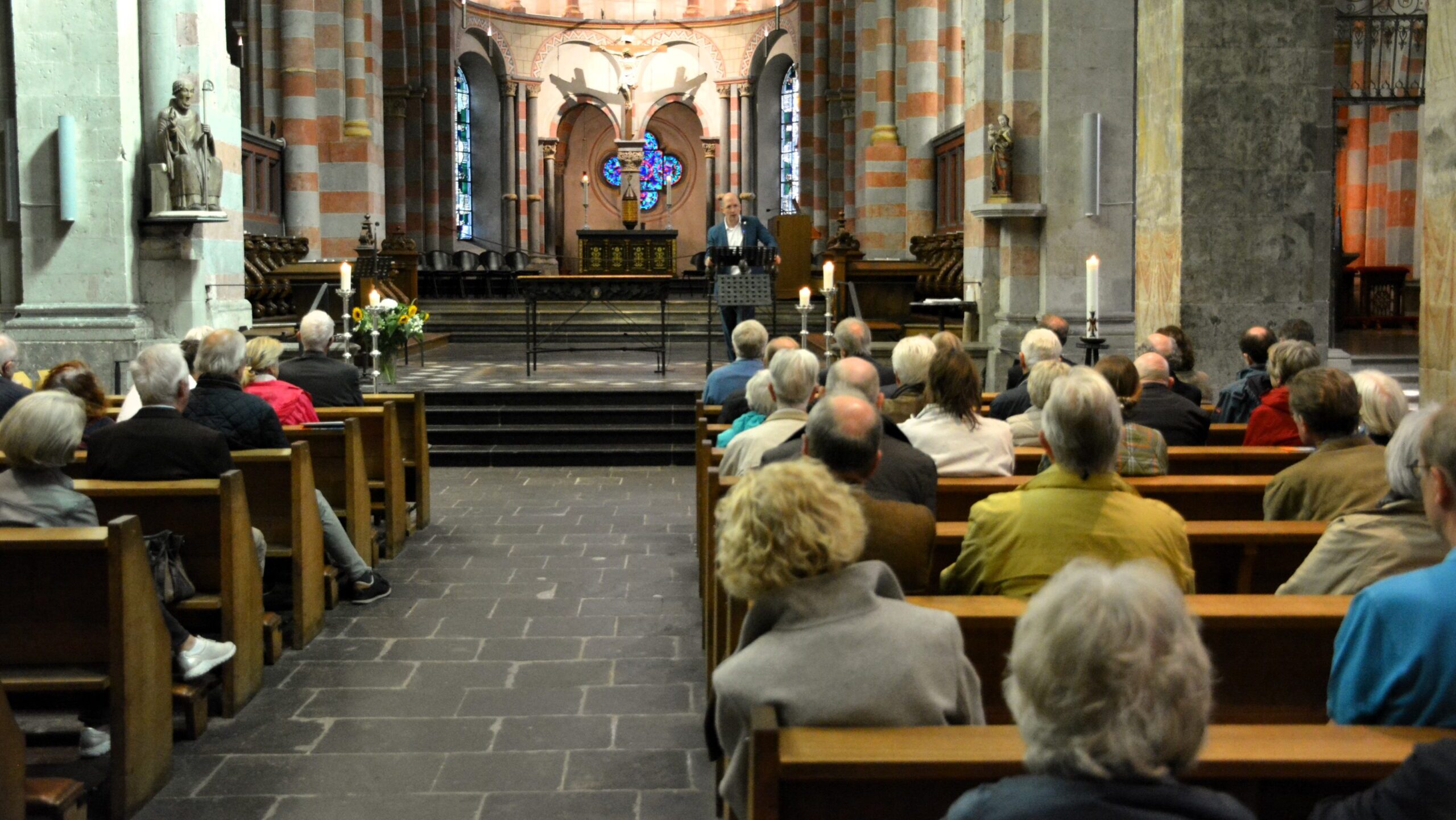 Du betrachtest gerade „Die Zukunft des Menschlichen“ in der Abtei Brauweiler: Präses Thorsten Latzel beim ökumenischen Zukunftstag